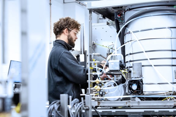 Qualità del processo grazie alla precisa tecnologia di controllo e regolazione delle autoclavi Systec