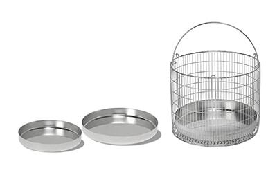Vaschette di raccolta per cestelli di carico dell'autoclave