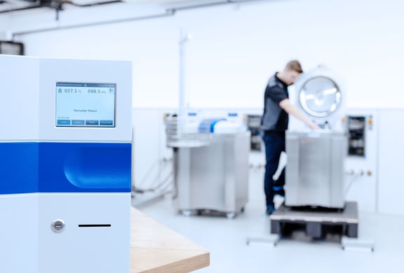 Lavorare in Systec: finitura a mano