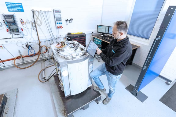 Servizi Systec: Manutenzione professionale, qualificazione e convalida per tutte le autoclavi da laboratorio